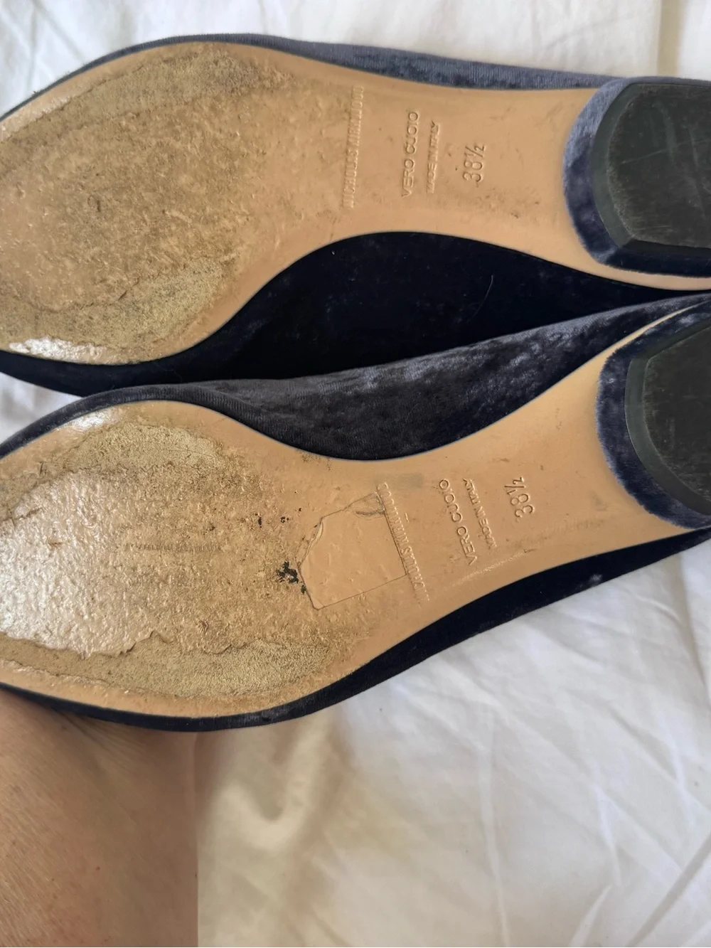 Nicholas Kirkwood Beya loafers in purple blue velvet. Size 38.5 EUC $595 retail